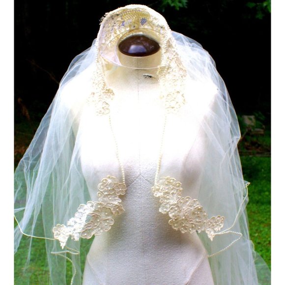 Vtg 80s Ivory Wedding Dress Veil Hi Neck Bead Sheer Cuffed Train Victorian Goth - Picture 15 of 16
